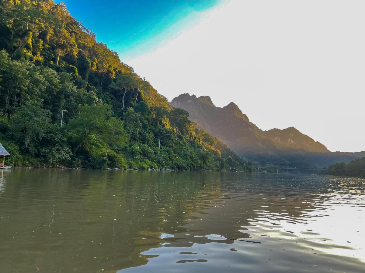Nongkhiaw The Float House Hotel Buitenkant foto