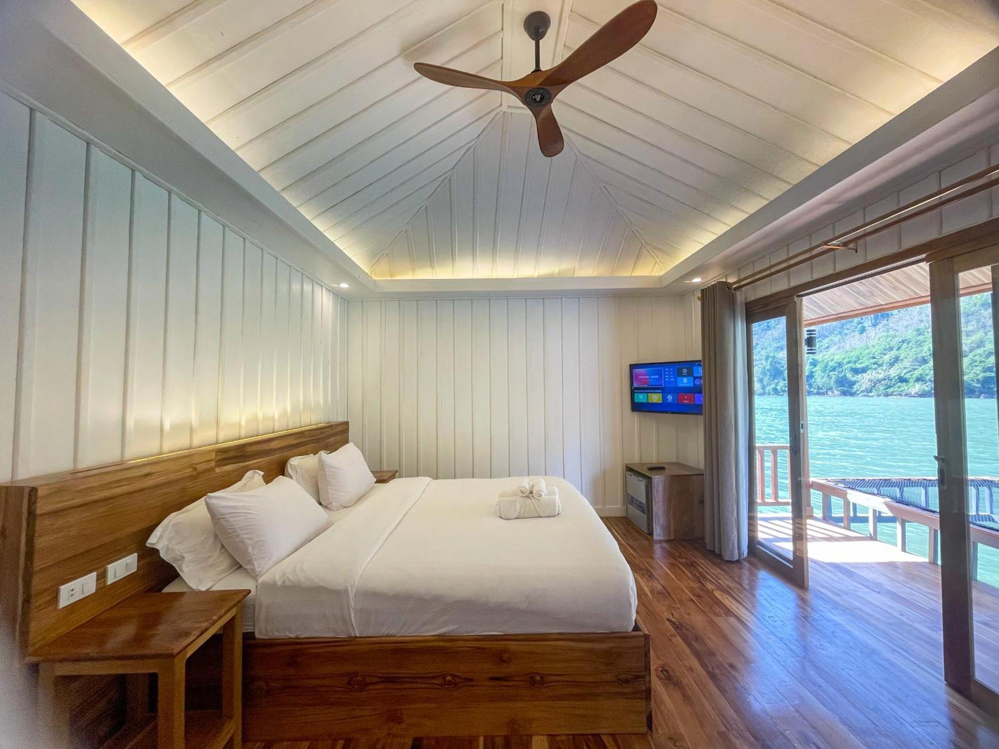 Nongkhiaw The Float House Hotel Buitenkant foto
