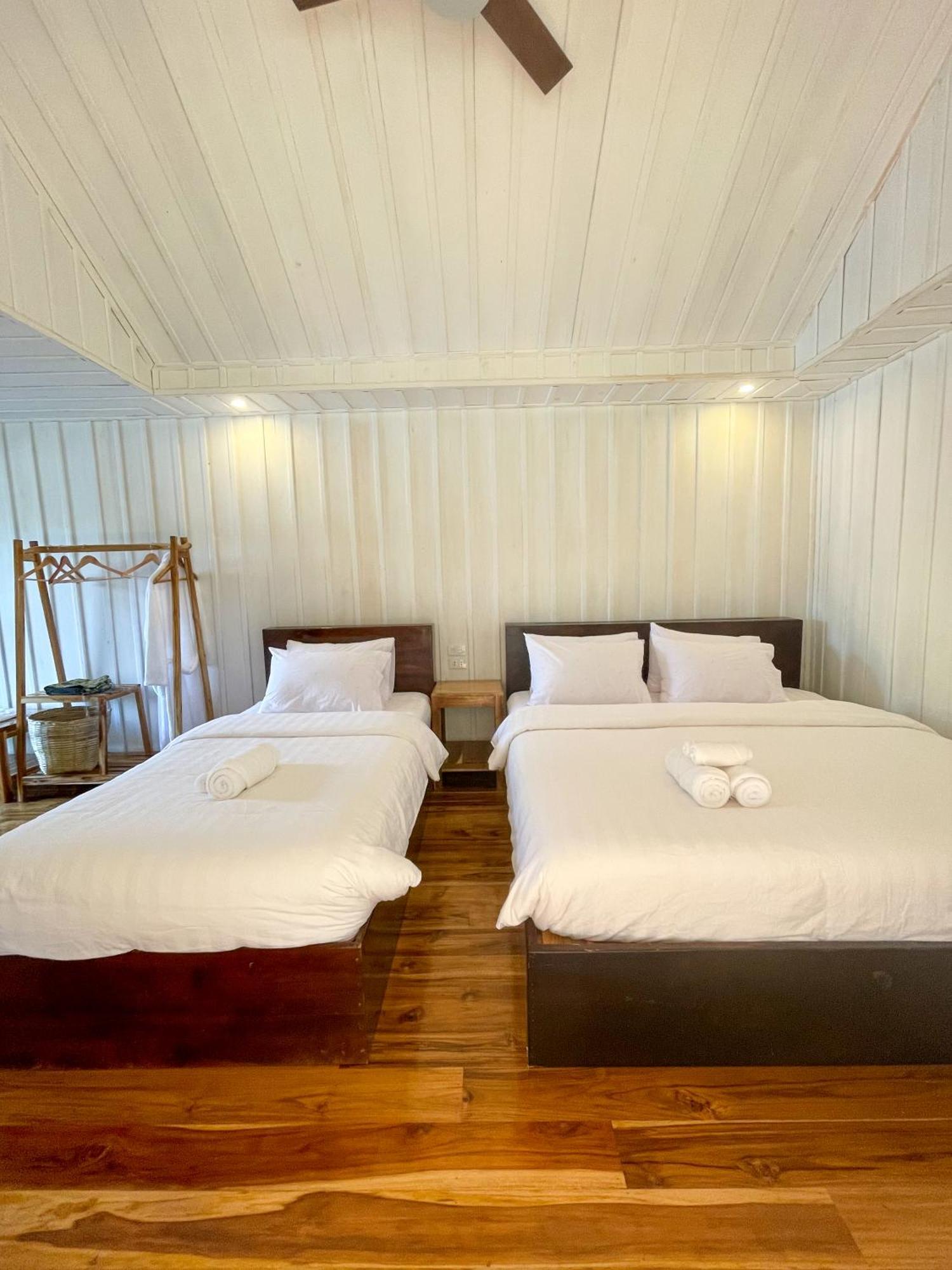 Nongkhiaw The Float House Hotel Buitenkant foto