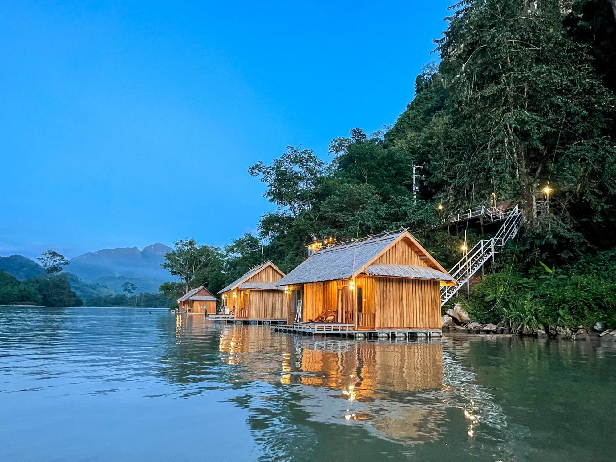 Nongkhiaw The Float House Hotel Buitenkant foto