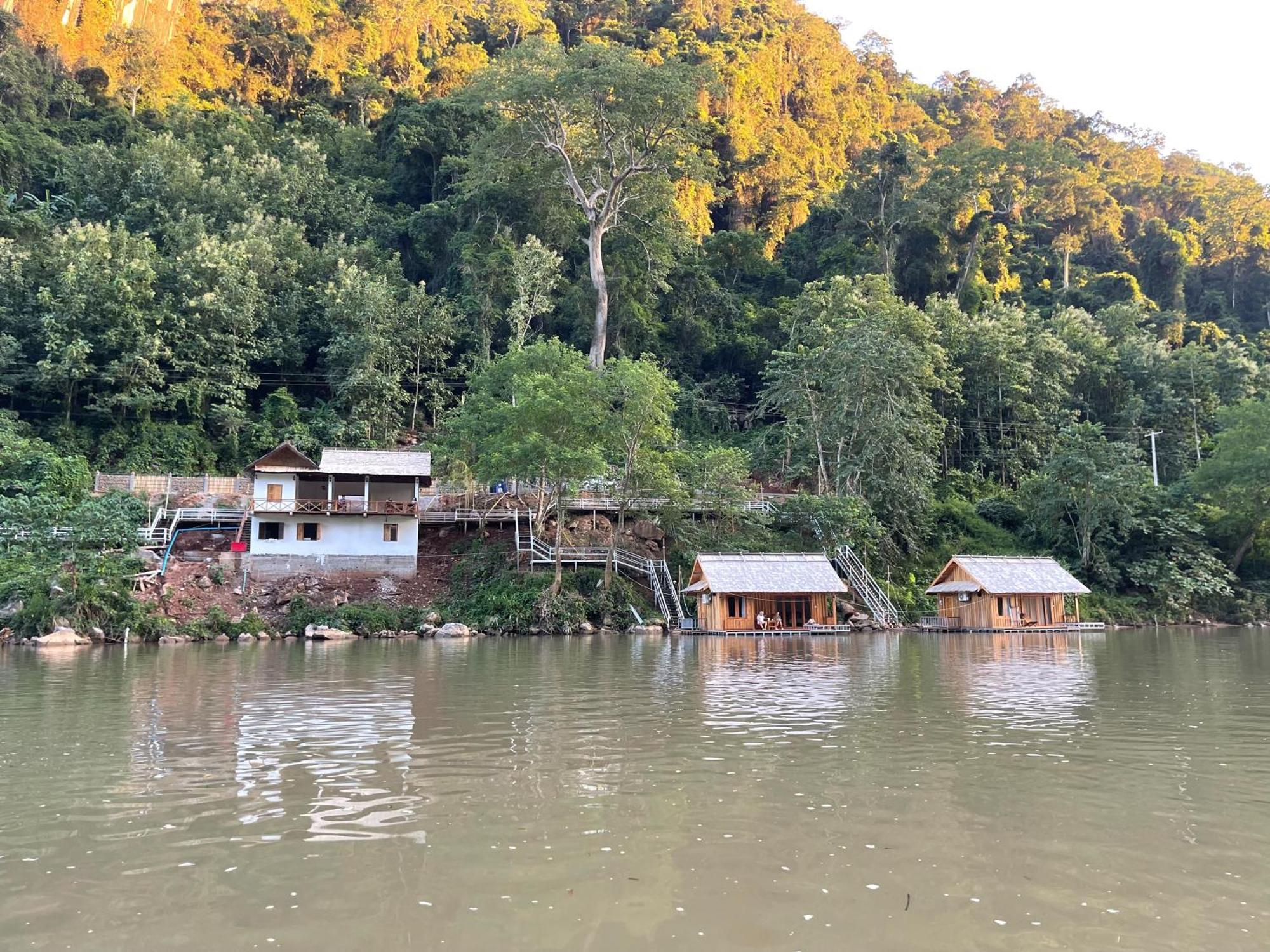 Nongkhiaw The Float House Hotel Buitenkant foto