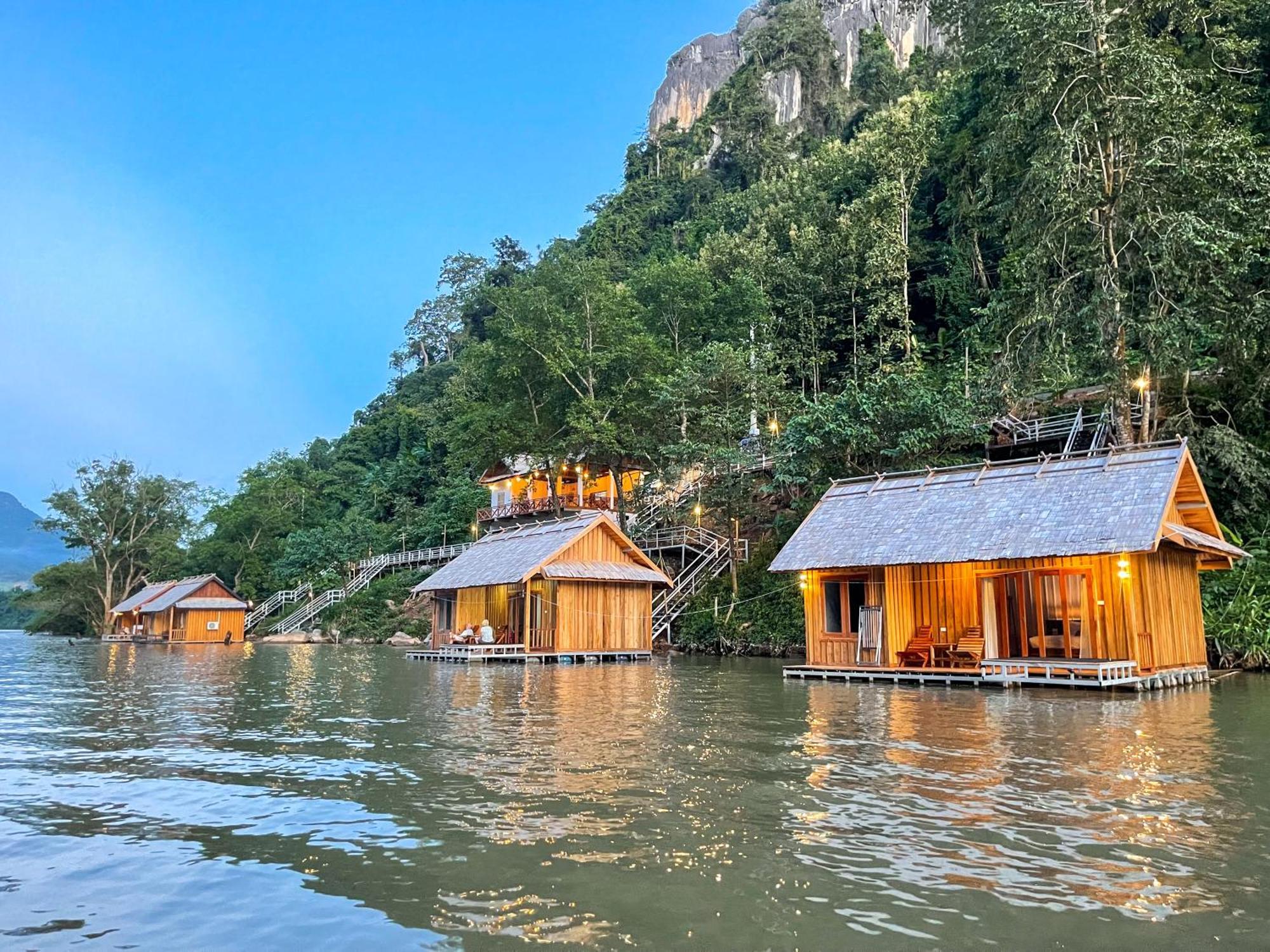 Nongkhiaw The Float House Hotel Buitenkant foto