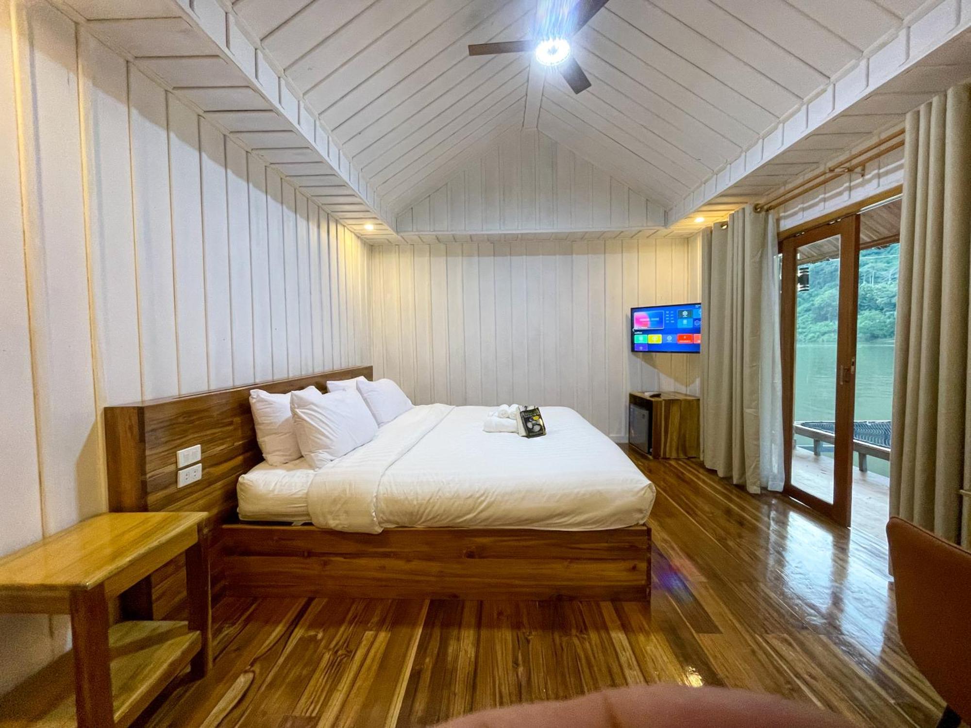 Nongkhiaw The Float House Hotel Buitenkant foto