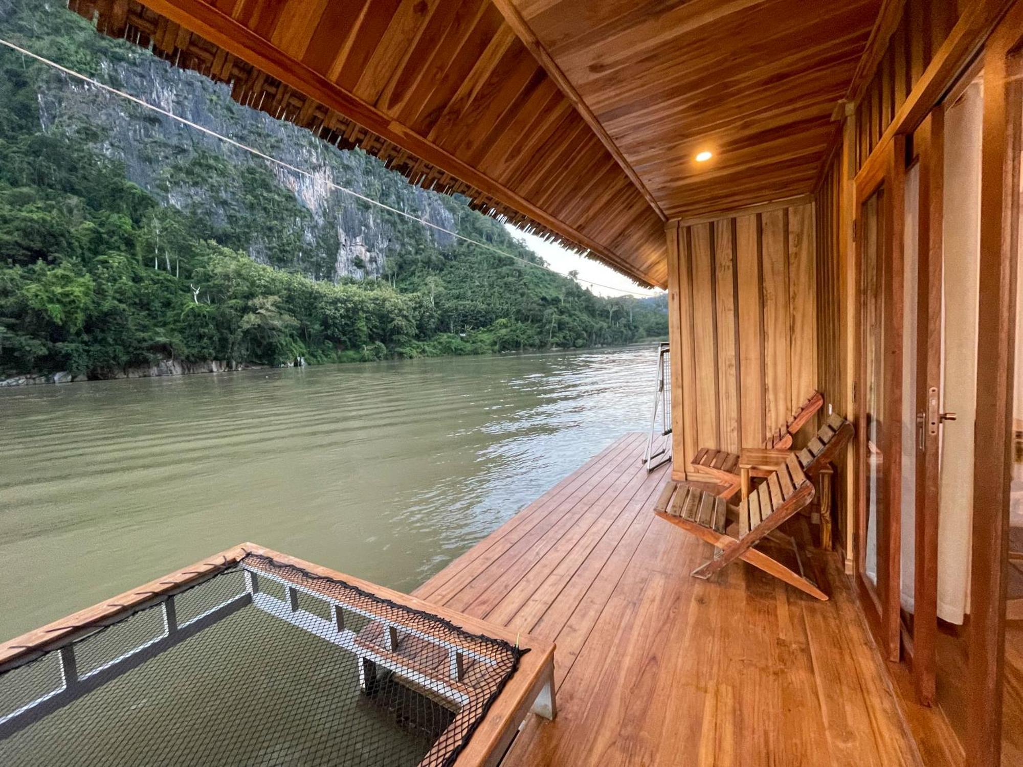 Nongkhiaw The Float House Hotel Buitenkant foto